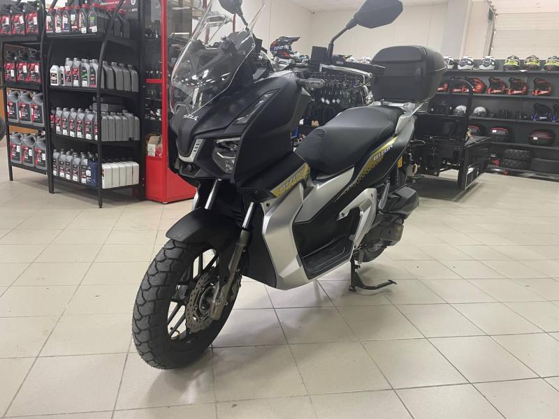Скутер Tezza bizon 200(49,9сс)